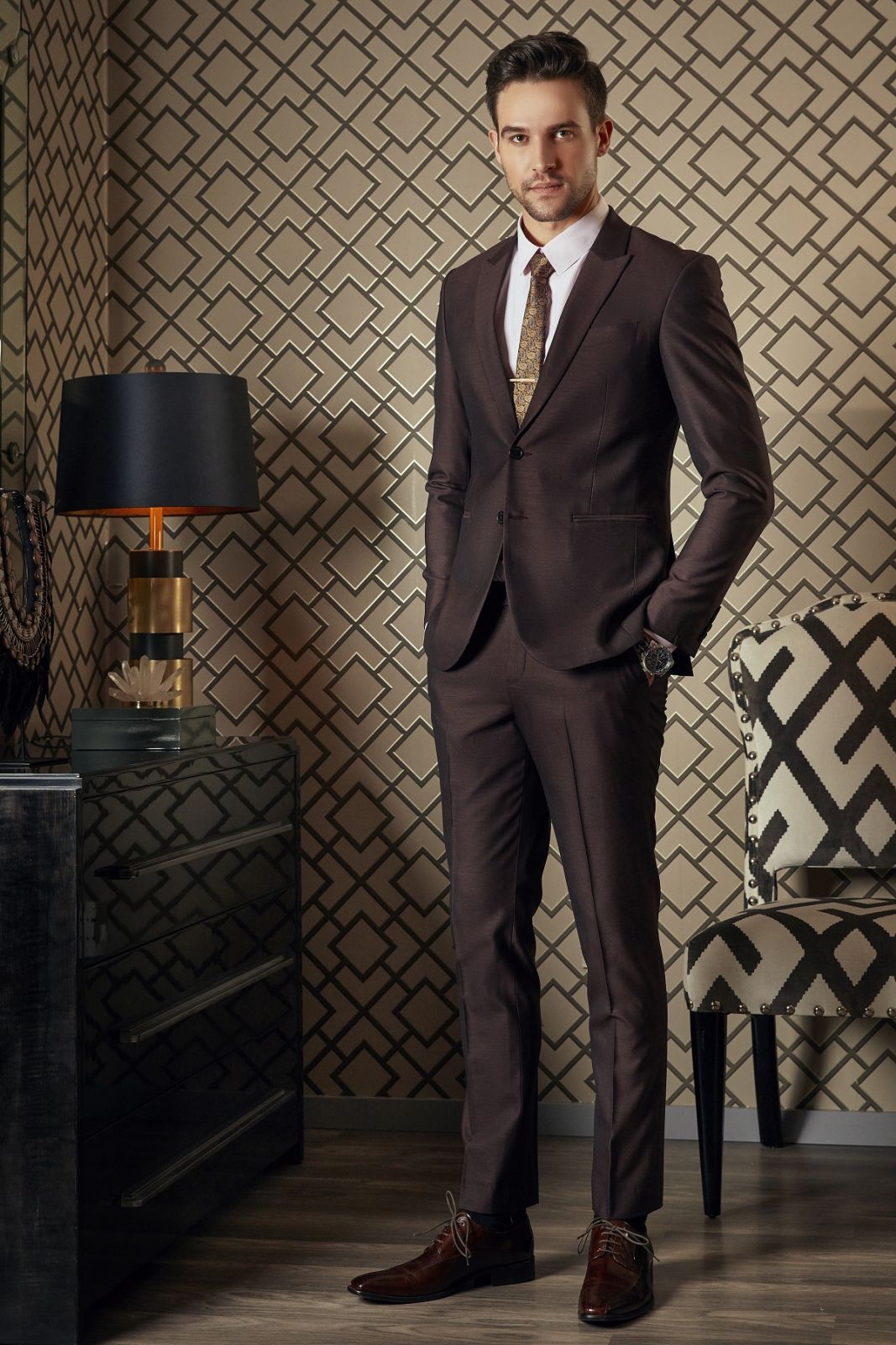 Crosshatch Dark Brown Suit 